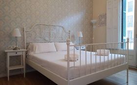 Lumine Luxury Suites By Gaiarooms
